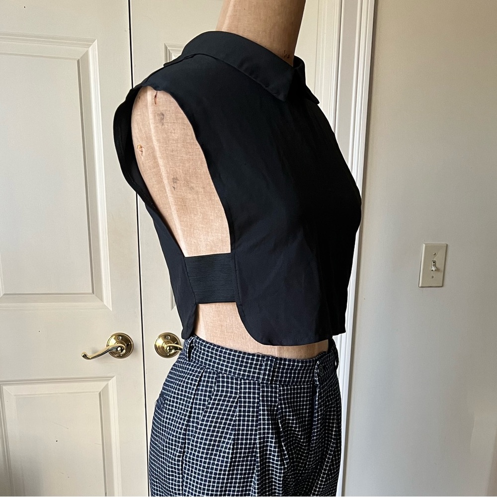 Open Side Crop Top